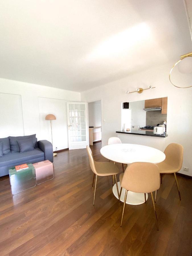 Superb In With Magnificent View ! Cannes